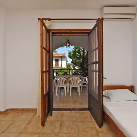 Annie's By Travelpro Services- Halkidiki Holiday home Nea Poteidaia