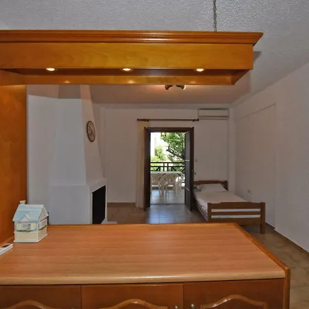Annie's By Travelpro Services- Halkidiki Holiday home *