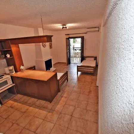 Annie's By Travelpro Services- Halkidiki Nea Poteidaia